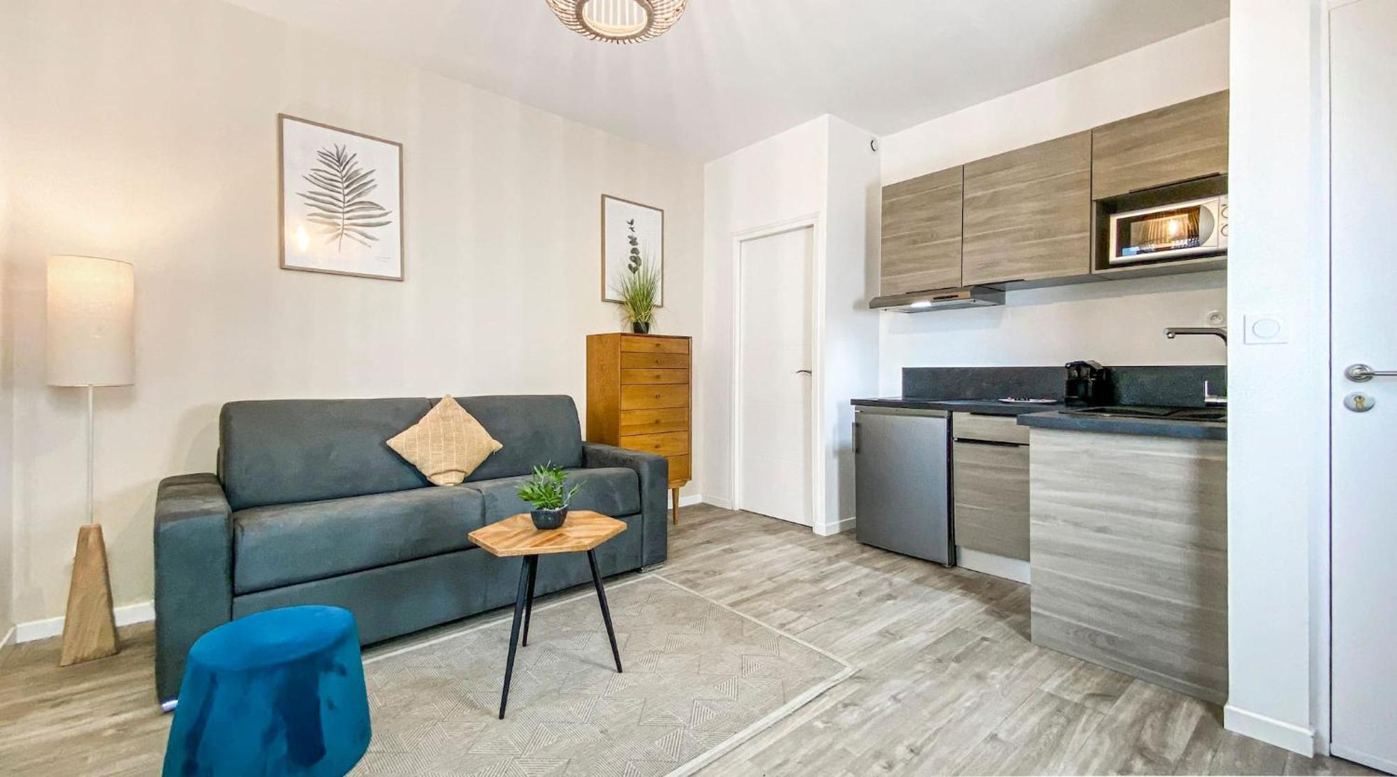 Homey Titi - Hyper-Centre - Proche Gare Et Tram - Lit Convertible - Wifi Gratuit Annemasse Εξωτερικό φωτογραφία