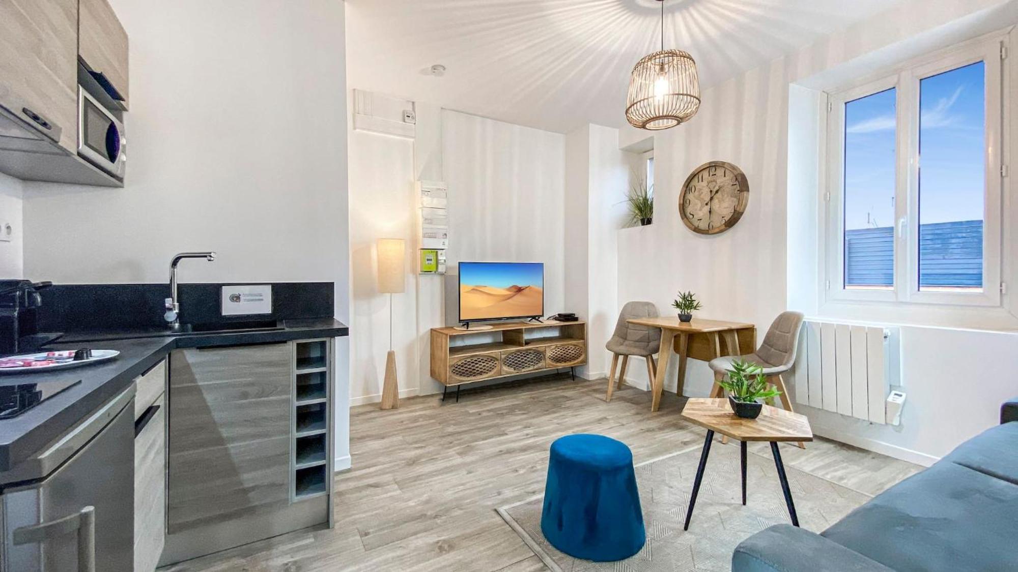 Homey Titi - Hyper-Centre - Proche Gare Et Tram - Lit Convertible - Wifi Gratuit Annemasse Εξωτερικό φωτογραφία